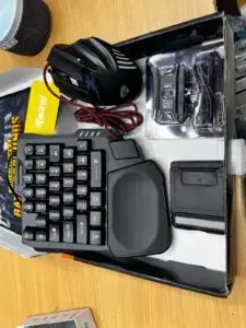 1000082221-225x300.webp